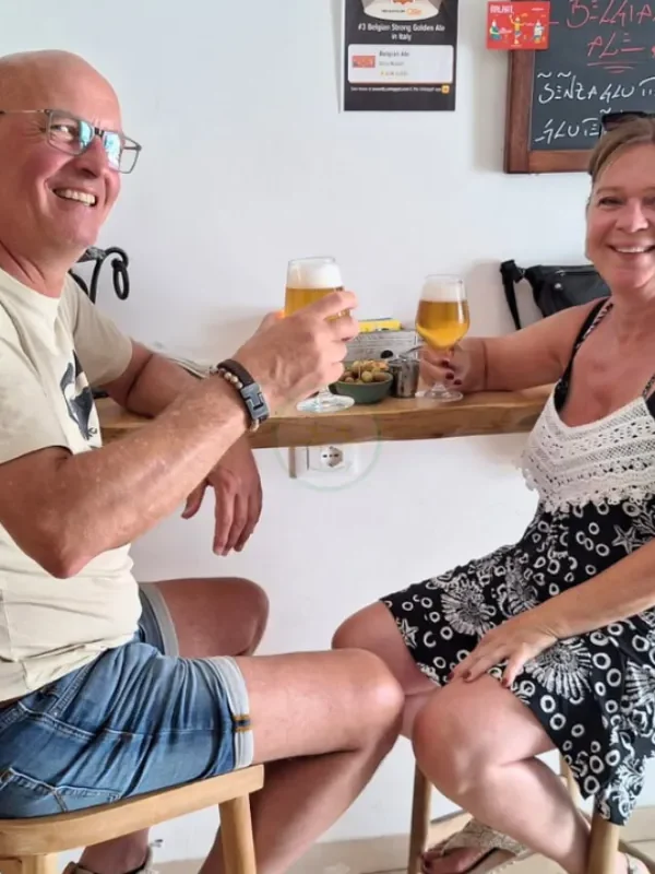 Participants enjoying cold craft beer after completing the e-bike tour 🍻