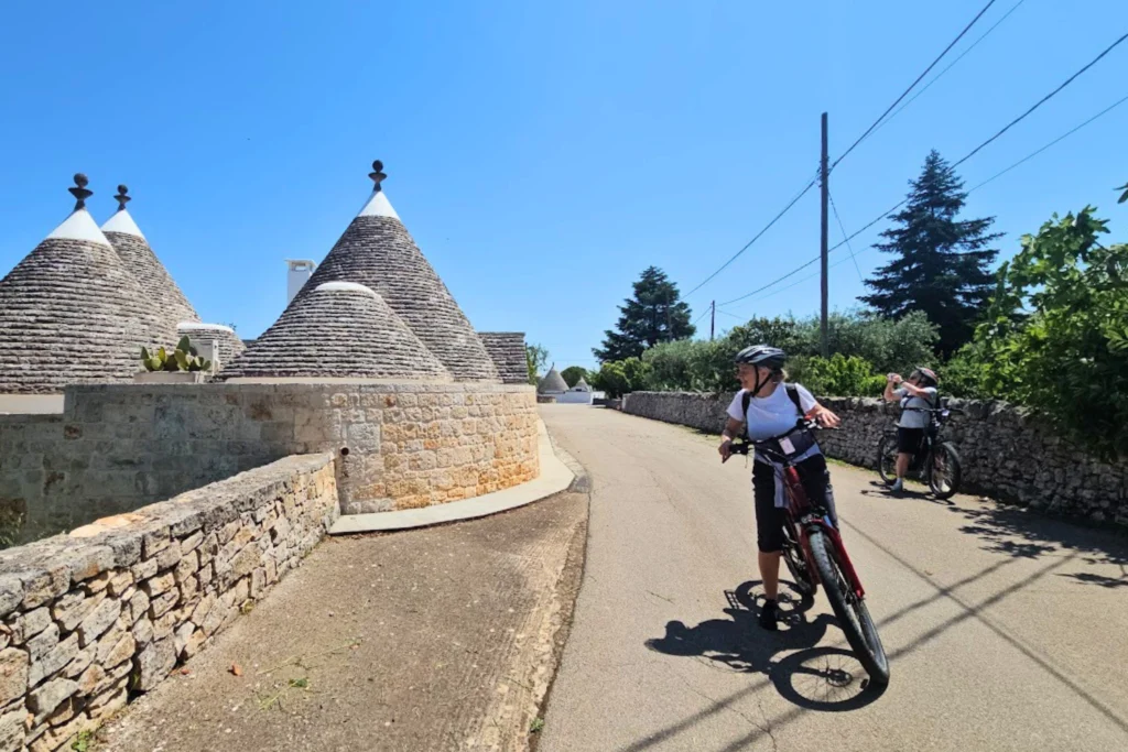 Arrival in Alberobello during the Sassi & Trulli eBike experience